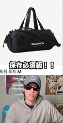 Salomon Shoulder Bags