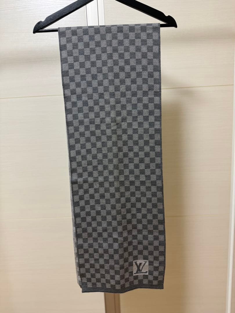 Louis Vuitton Scarves