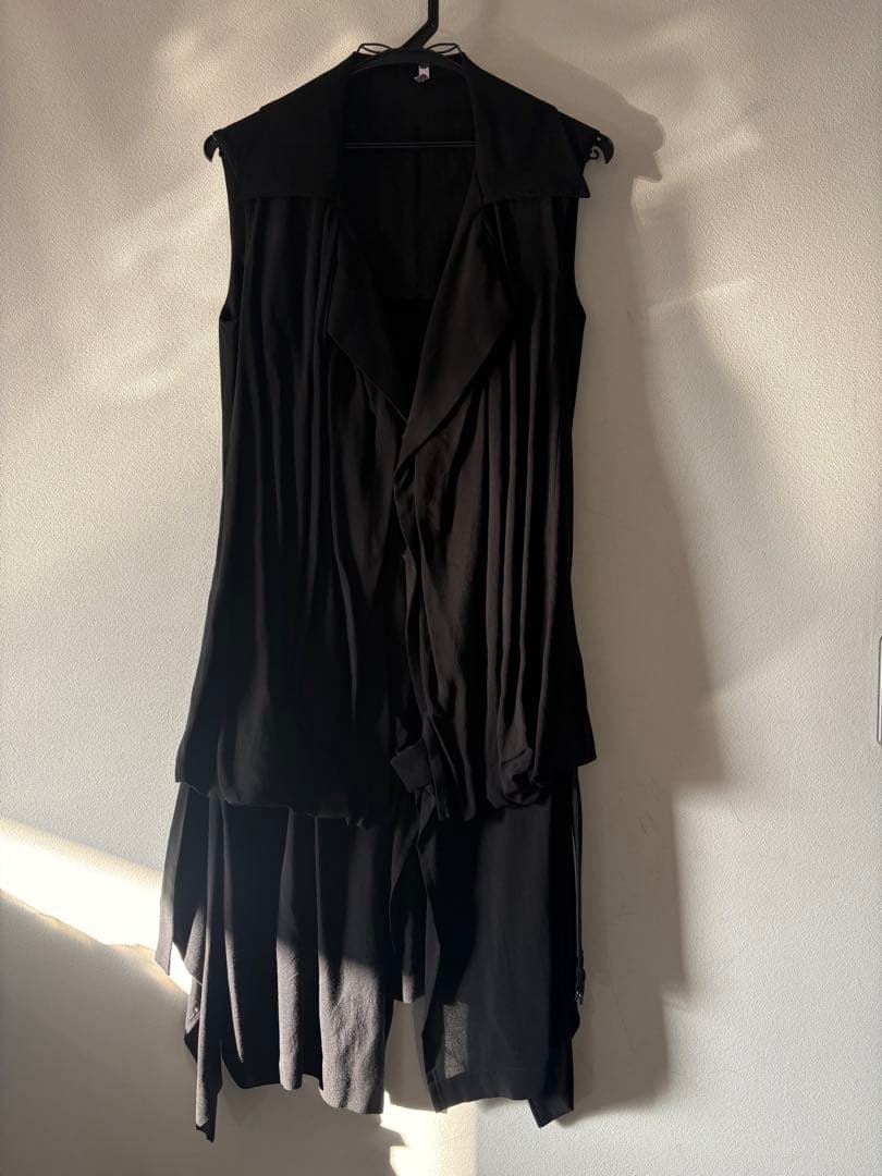 Yohji Yamamoto Sleeveless