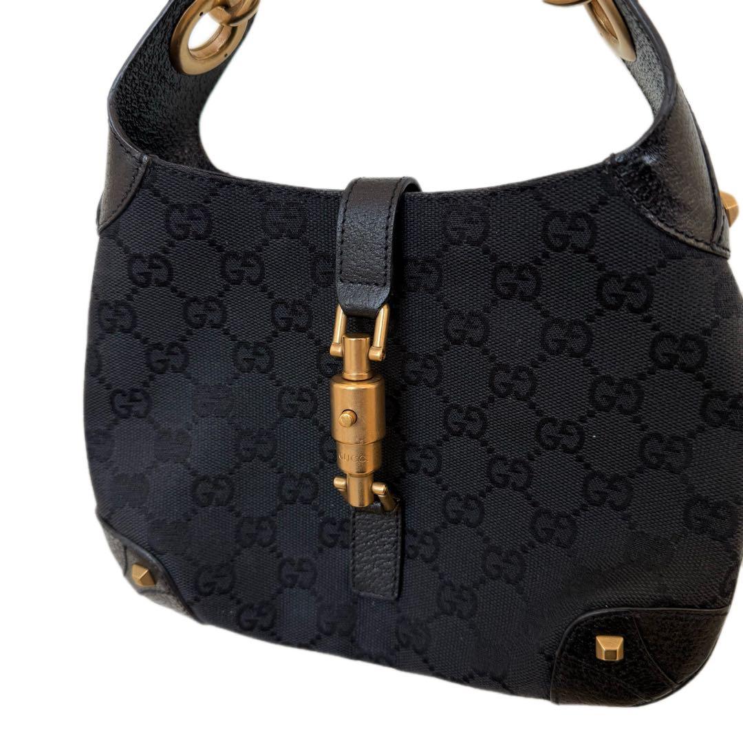 Gucci Shoulder Bags
