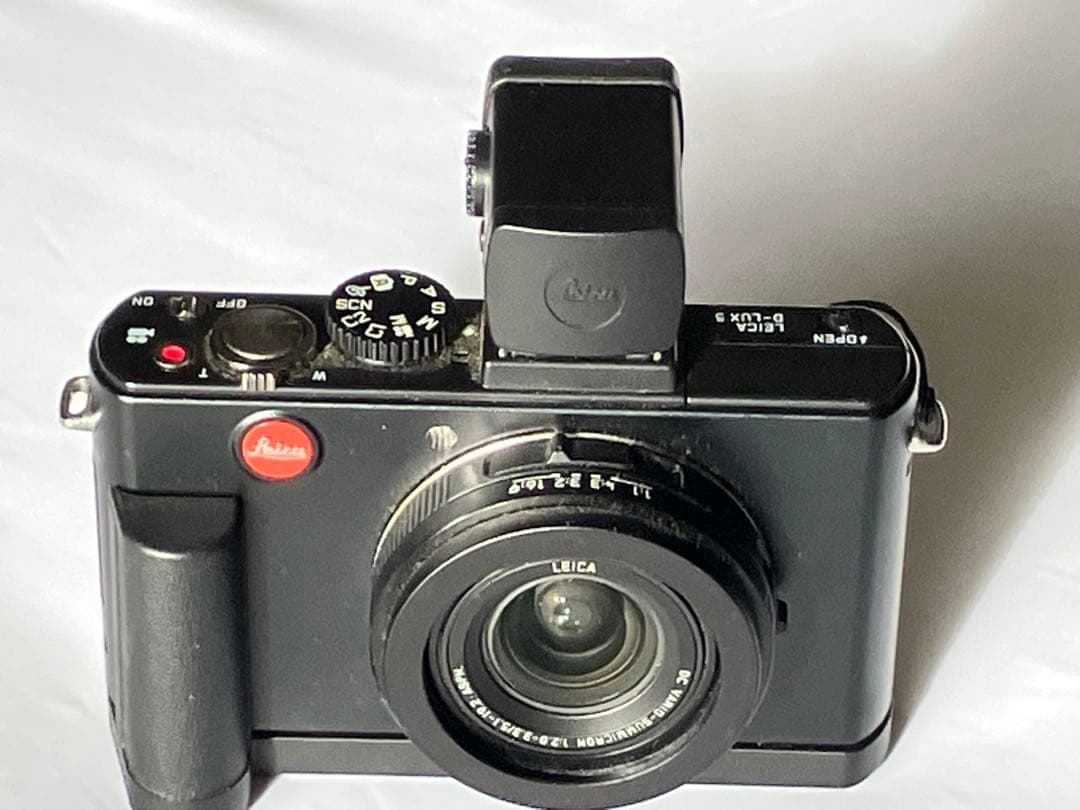 Leica Compact Digital Cameras D-Lux5