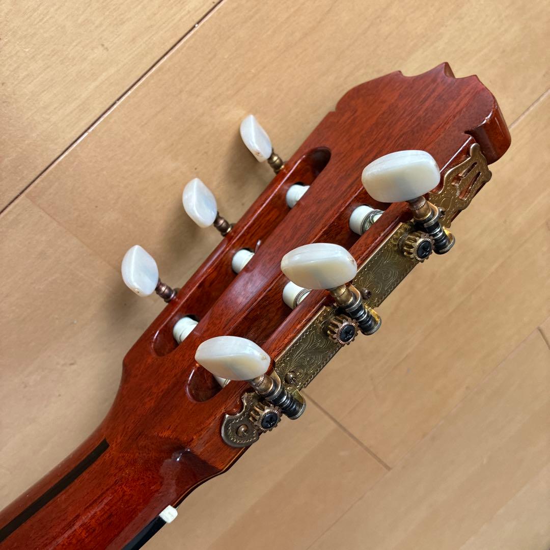 Classical Guitars No.60 1979 M.M