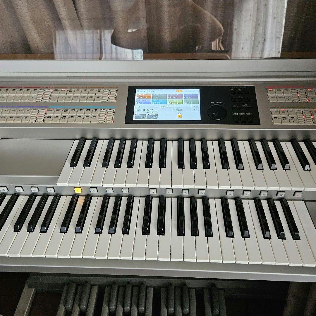 Yamaha Electronic Organs Els-02C 08