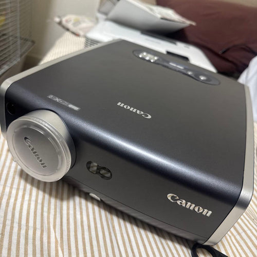Canon Projectors X700