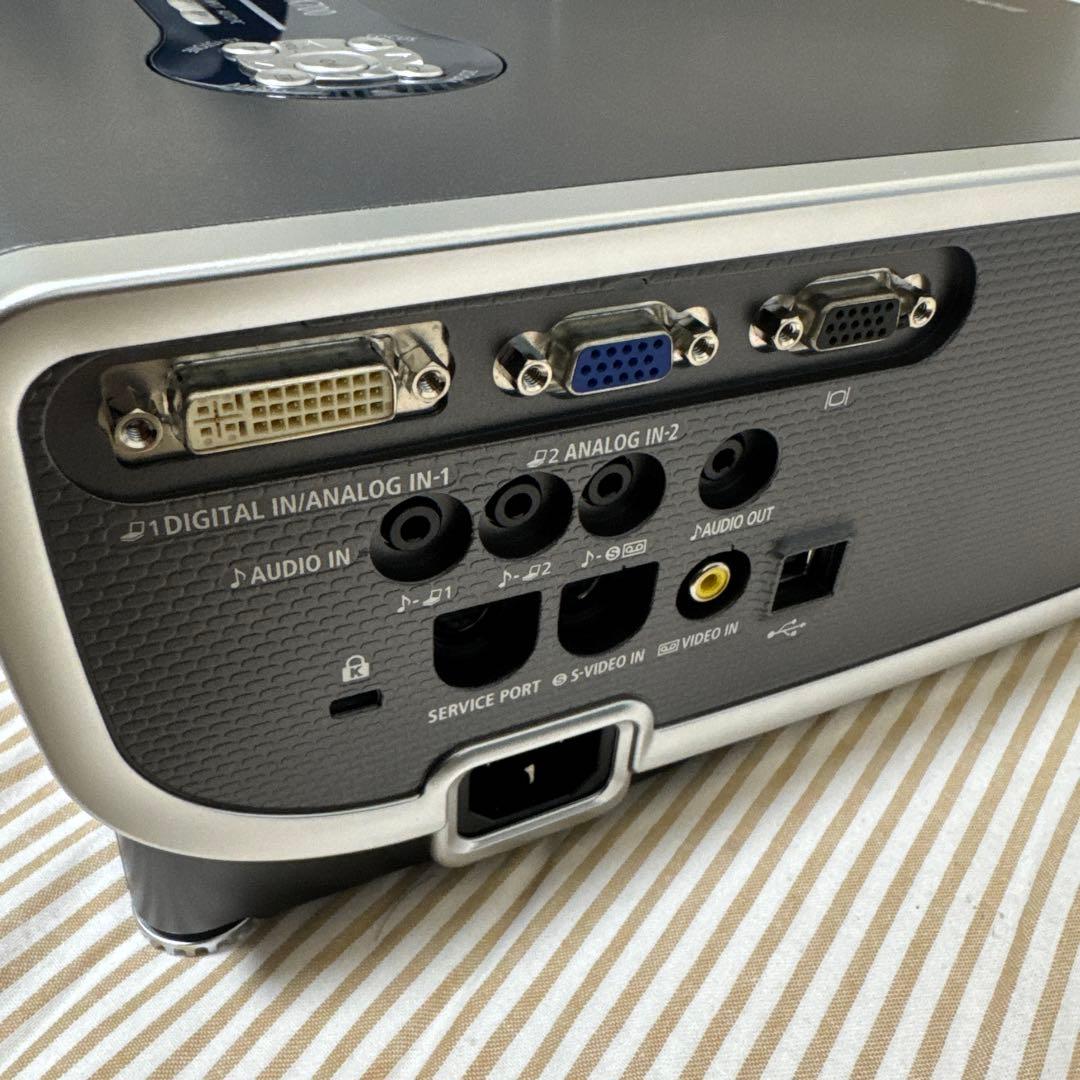 Canon Projectors X700