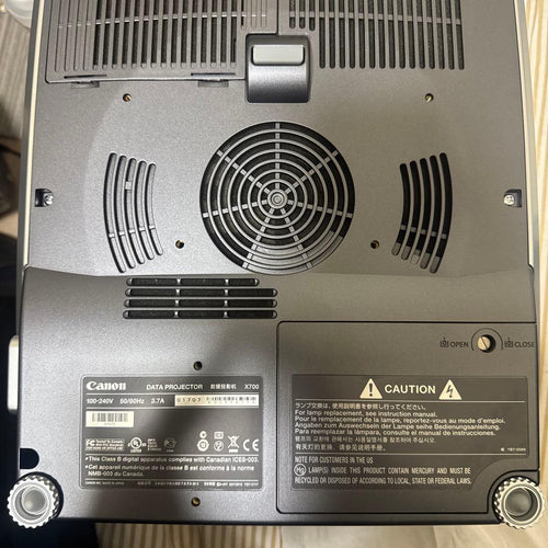 Canon Projectors X700