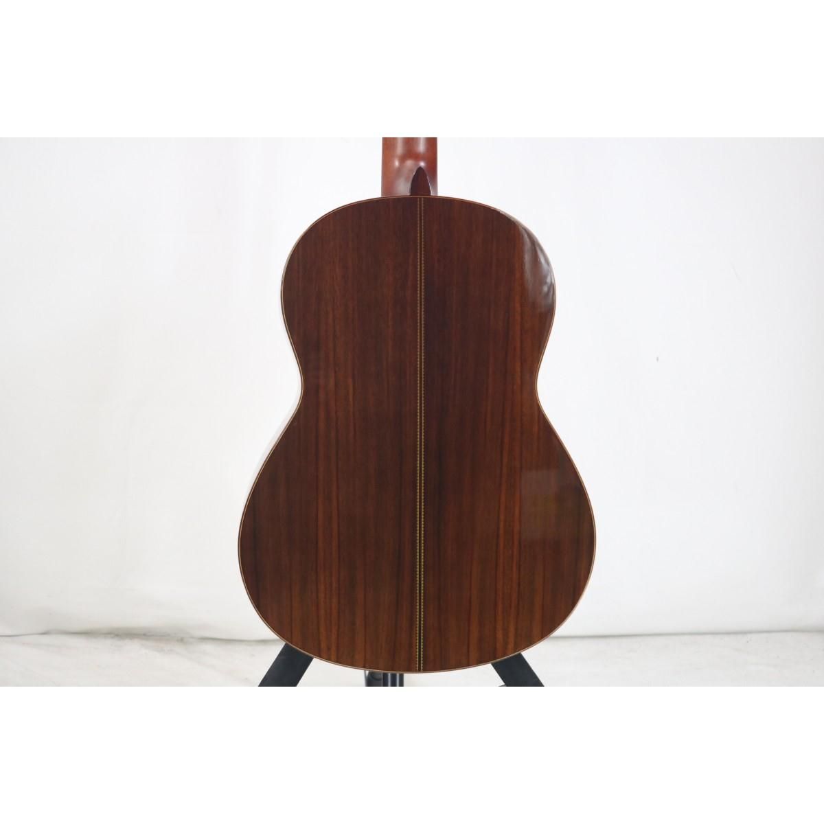 Yamaha Acoustic Guitar