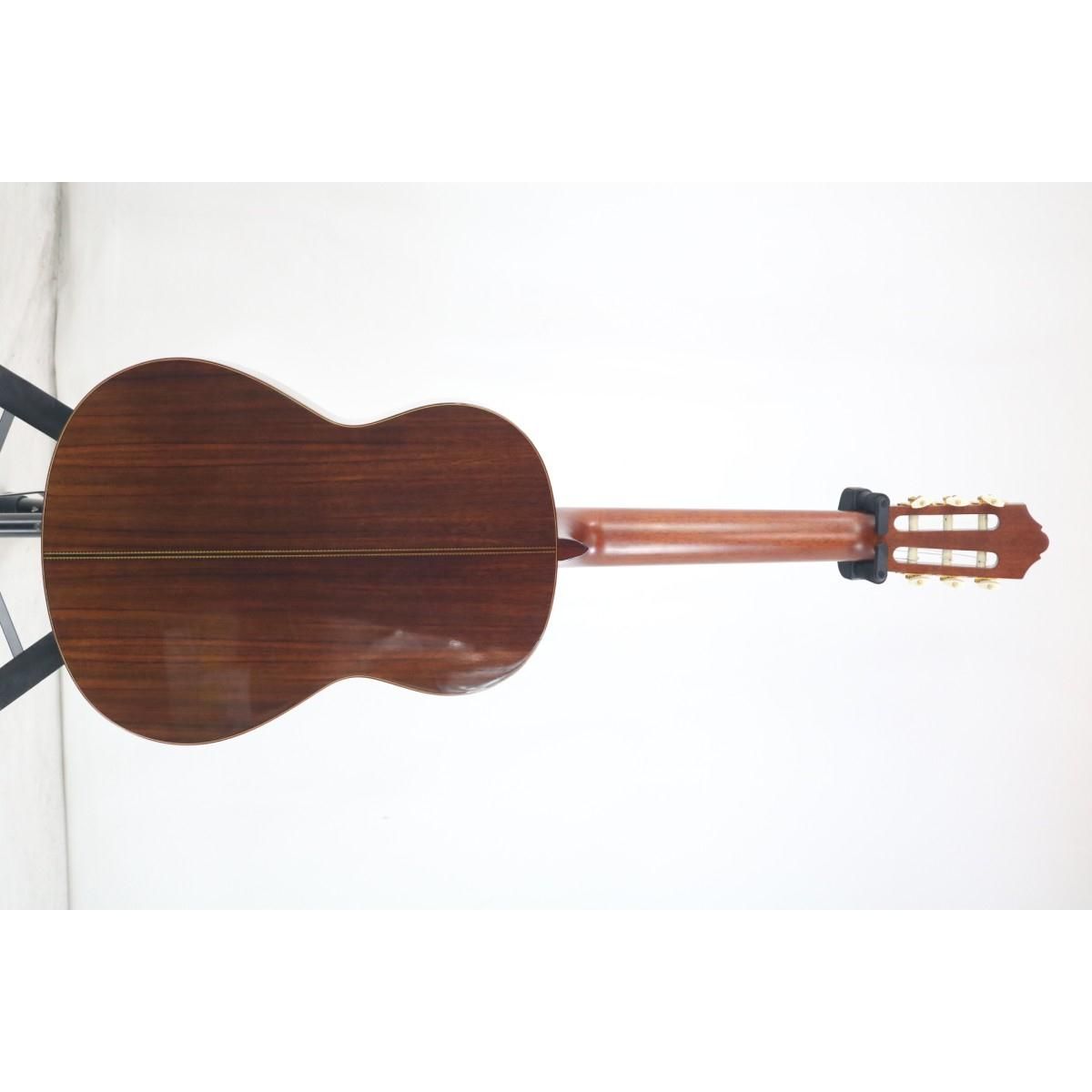 Yamaha Acoustic Guitar