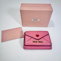 Miu Trifold Wallets 5Mh021 Rosa