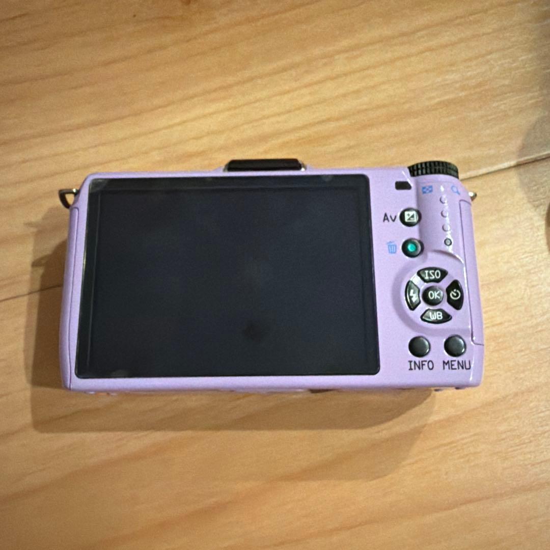 Pentax Compact Digital Cameras Q7