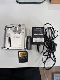 Fujifilm Compact Digital Cameras Finepix 1700Z