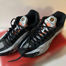 Nike Sneakers Shox R4 (23.5Cm)