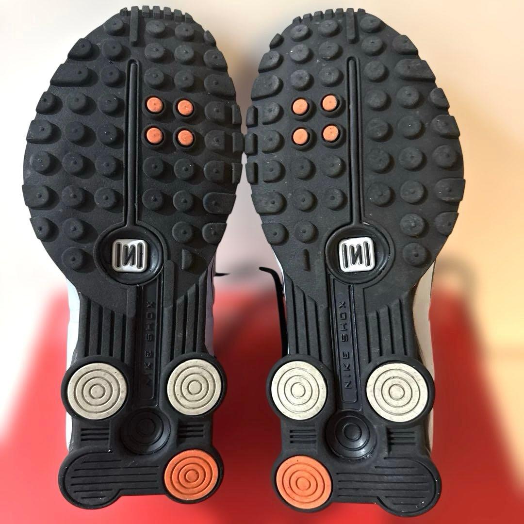 Nike Sneakers Shox R4 (23.5Cm)