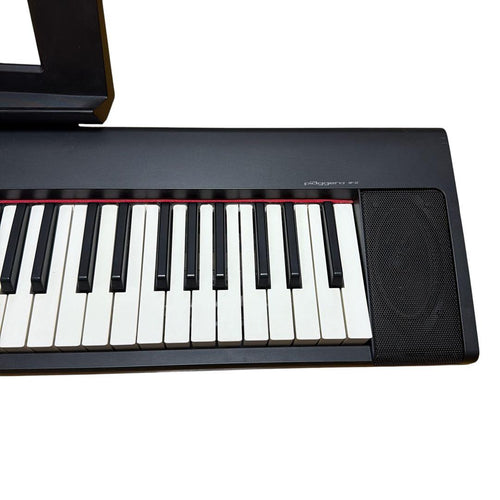 Yamaha Keyboard Electronic Piano Piaggero Np-32