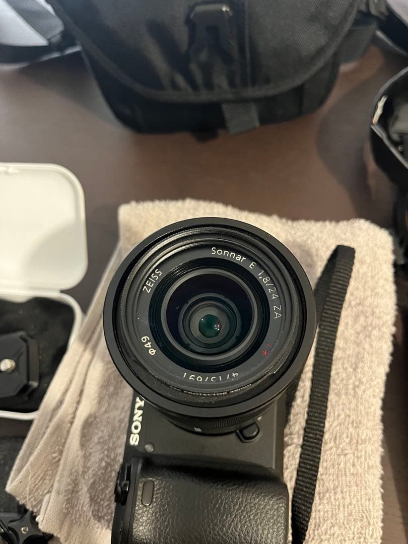 Sony Mirrorless Interchangeable Lips A6400 2