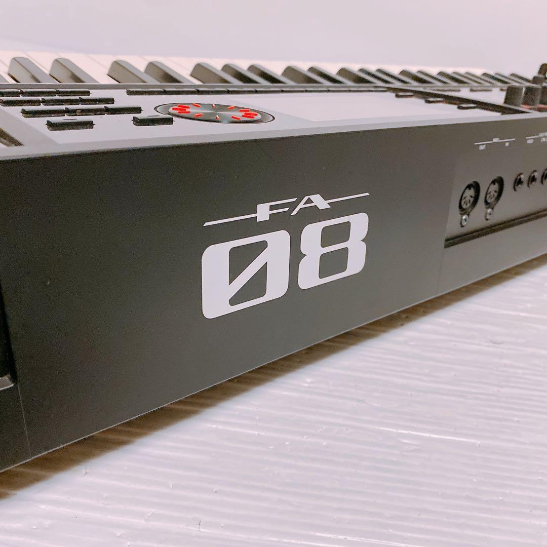 Roland Analog Synthesizers Fa-08