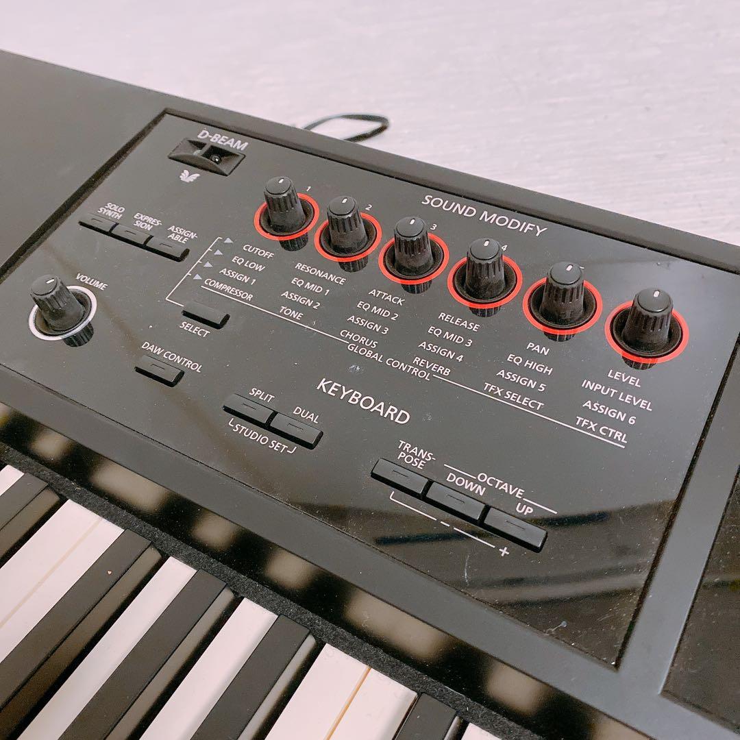 Roland Analog Synthesizers Fa-08