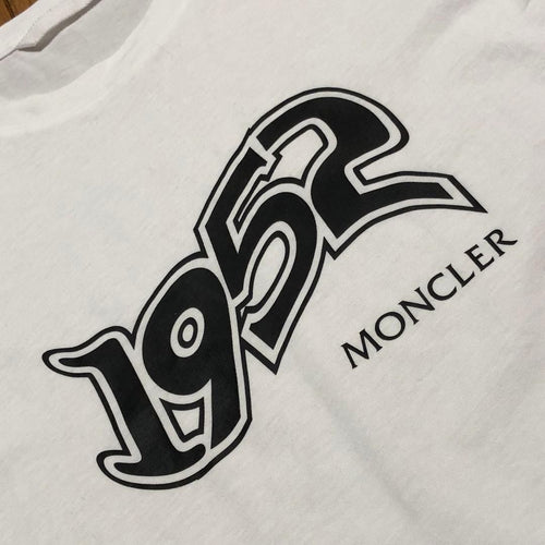 Moncler T -Shirt 1952 M 4S288