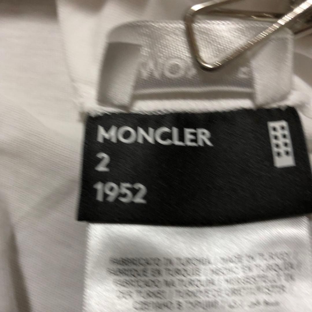 Moncler T -Shirt 1952 M 4S288
