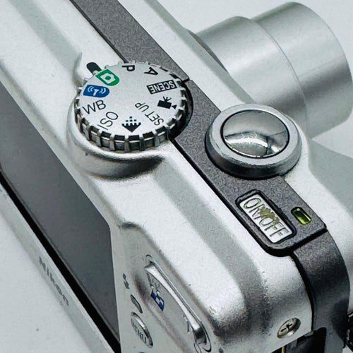 Nikon Compact Digital Camera Coolpix P1 Wi-Fi