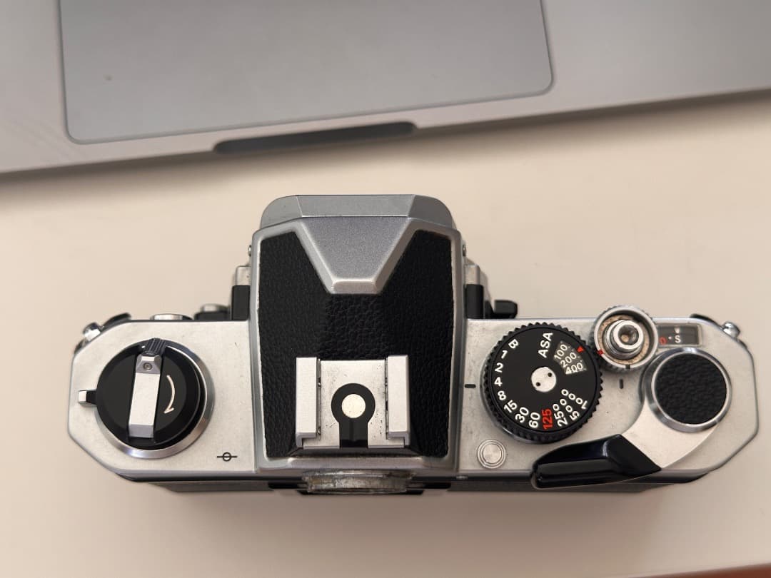 Nikon Slr Camera (Film) Fm