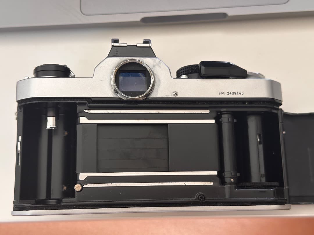 Nikon Slr Camera (Film) Fm