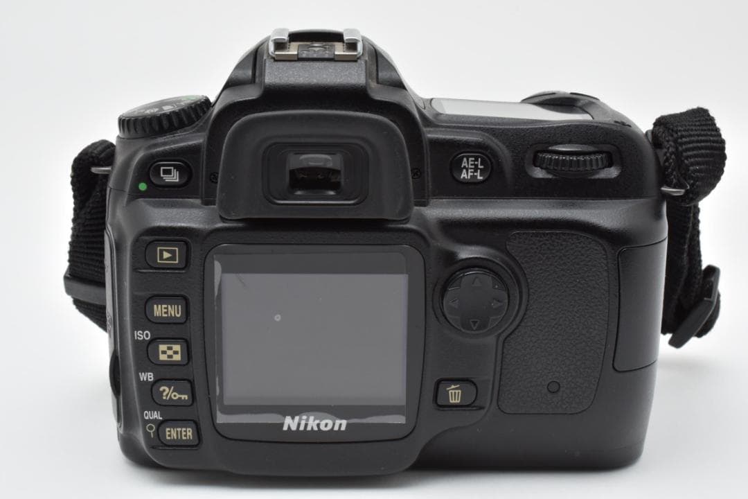 Digital Slr 6,063 Nikon D50 #21599