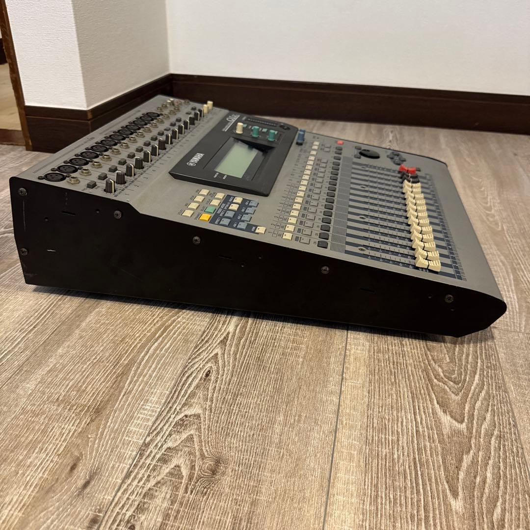 Yamaha Digital Mixers 01V