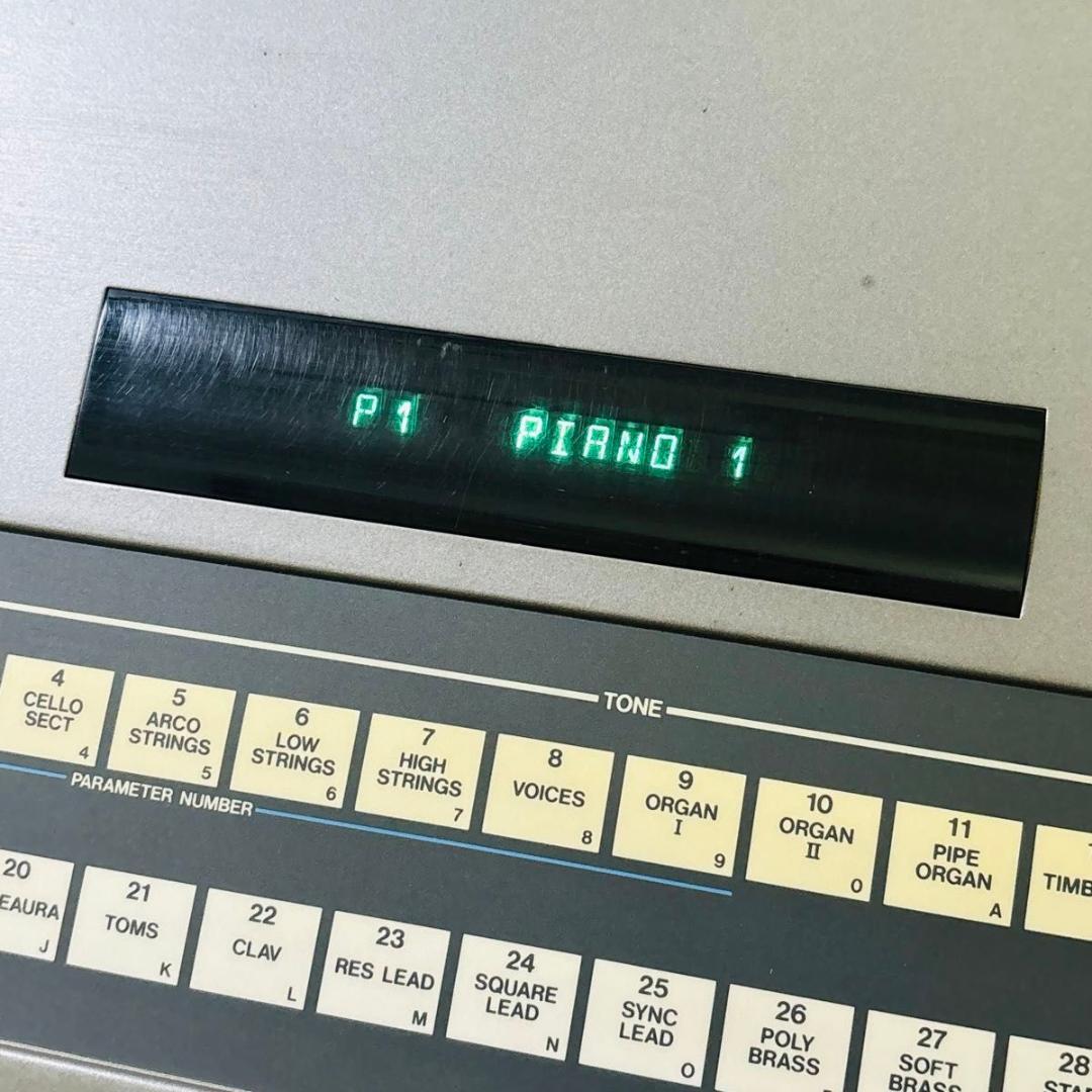 Roland Analog Synthesizer Jx-8P 61