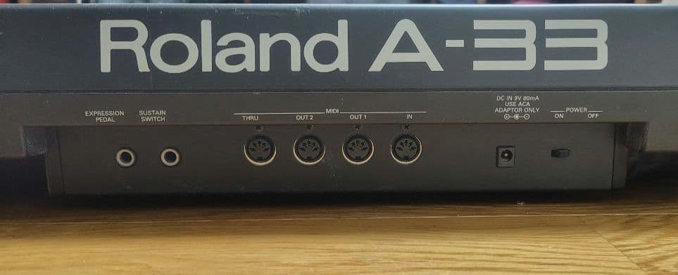 Roland Keyboards Digital Pianos A-33 Midi