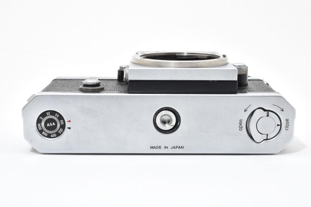 Slr Camera (Film) Nikon F #20832
