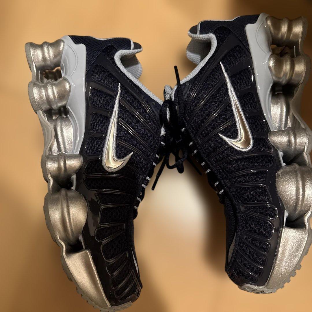 Nike Sneakers Shoks
