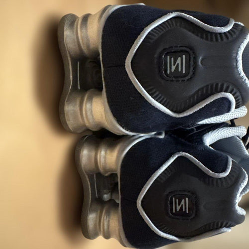 Nike Sneakers Shoks
