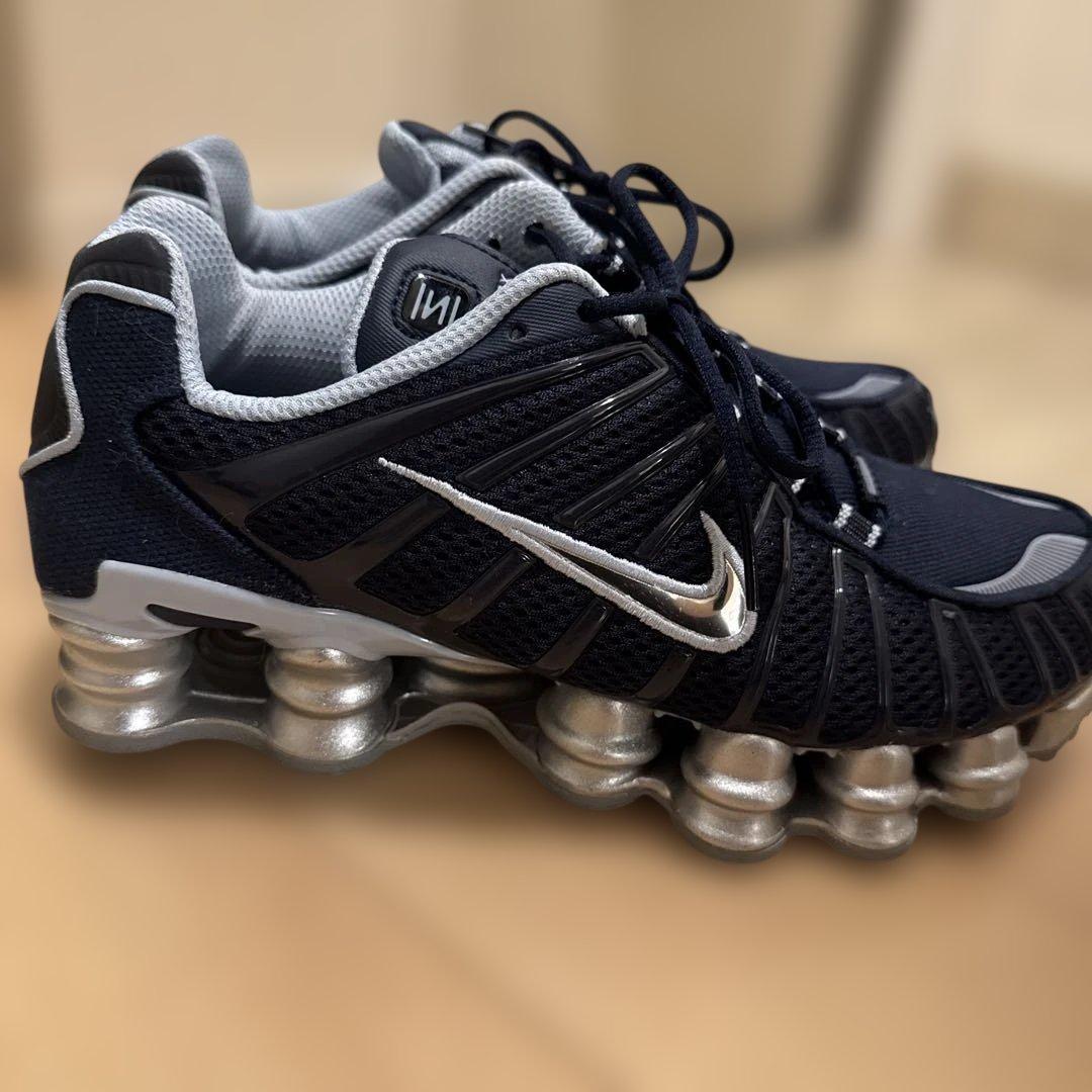 Nike Sneakers Shoks