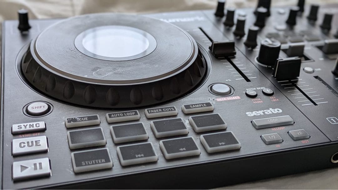 Numark Dj Controller Mixtrack Platinum