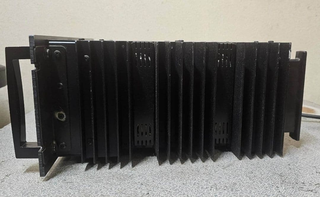 Yamaha Power Amplifiers Pc2002