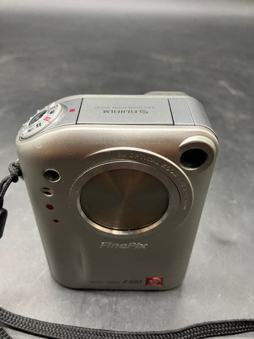 Compact Digital Camera Fujifilm Finepix F601