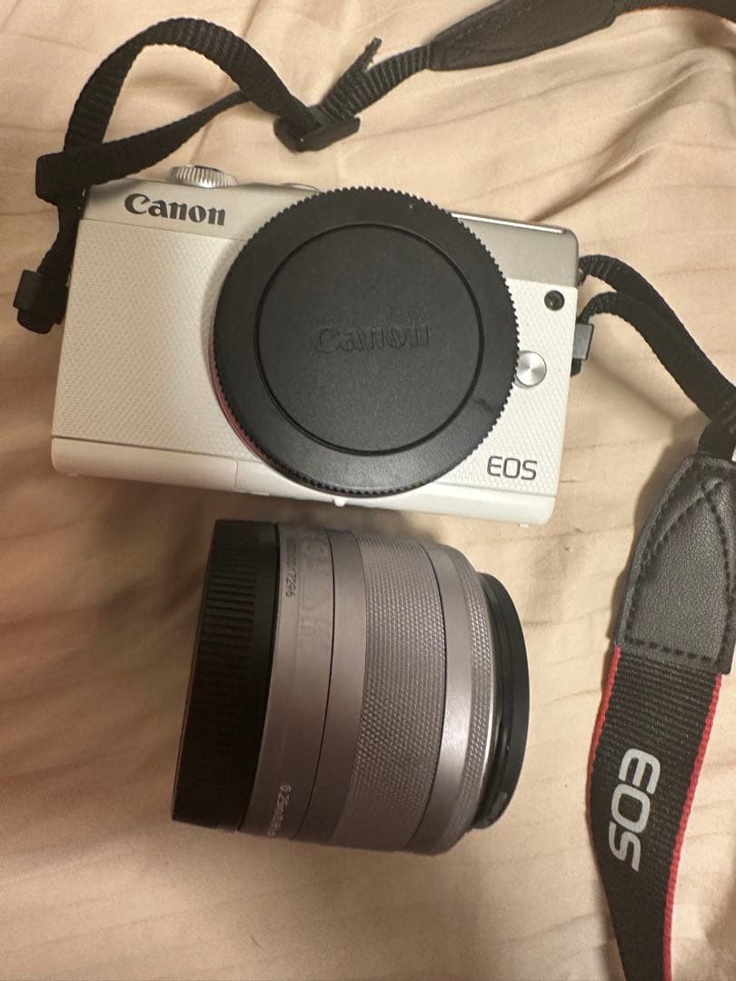Mirrorless Interchangeable Lens Cameras Canon Eosm100