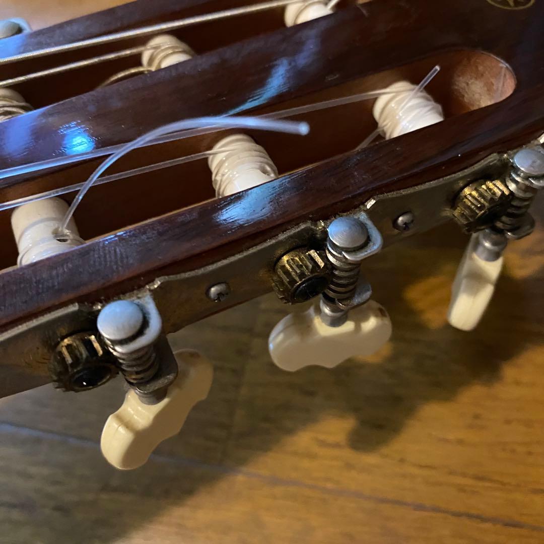 Yamaha Classical Guitars G-120