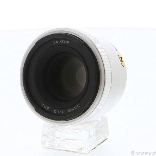 Nikon Lens (Zoom) 1 Nikkor F1.2 262