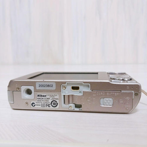 Nikon Compact Digital Cameras Coolpix S520