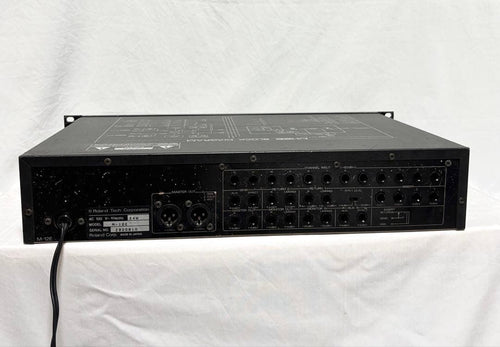 Roland Analog Mixer 12Ch M-12E