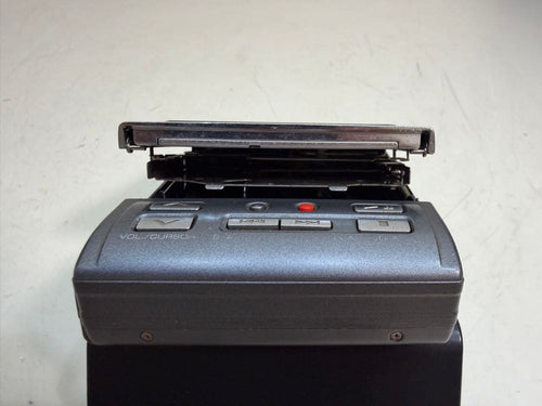 Kenwood Portable Md Player Dmc-A7R