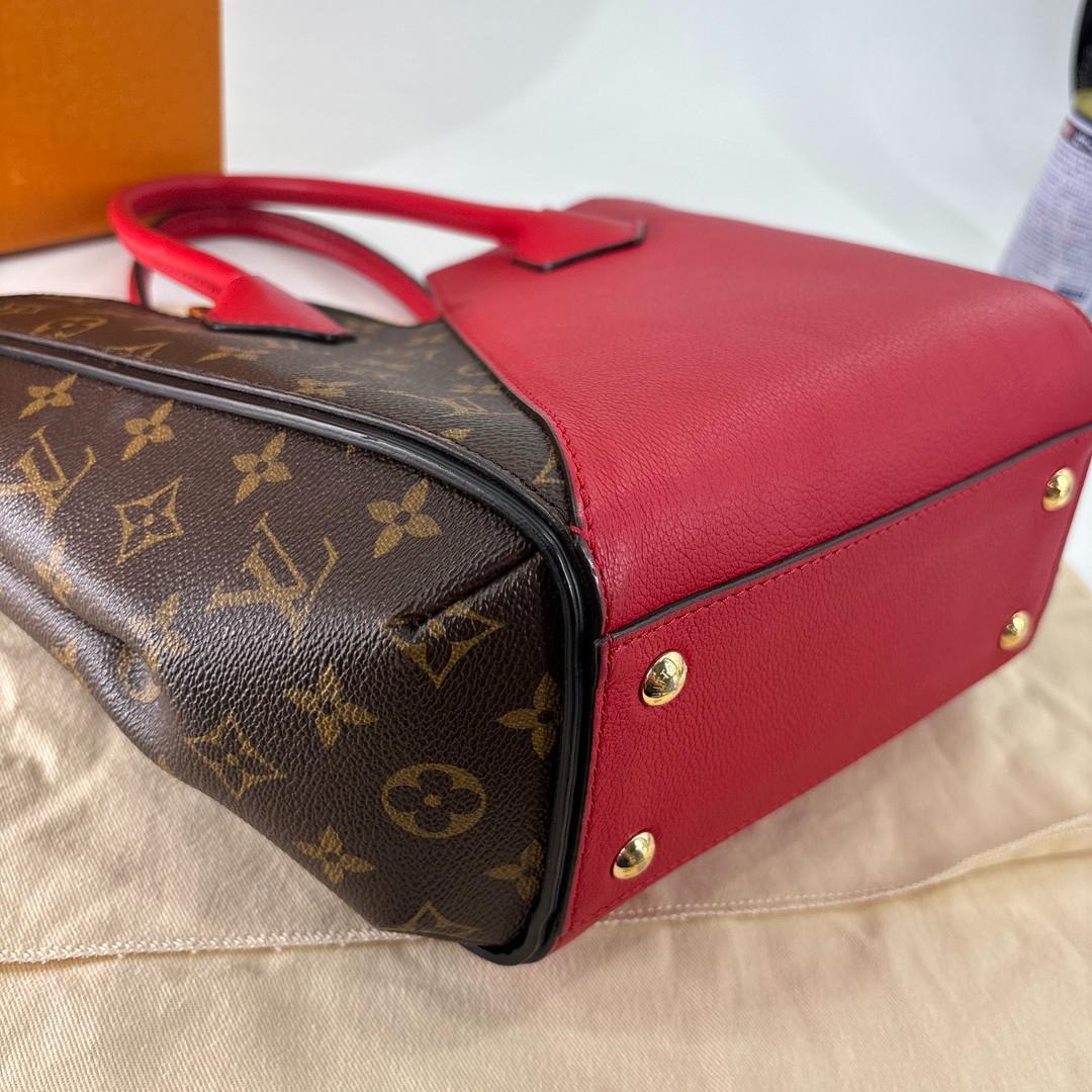 Louis Vuitton Tote Bags Mm