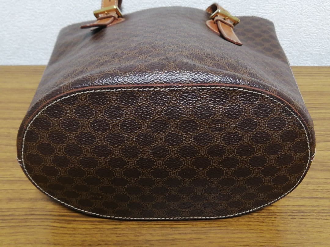 Celine Shoulder Bags