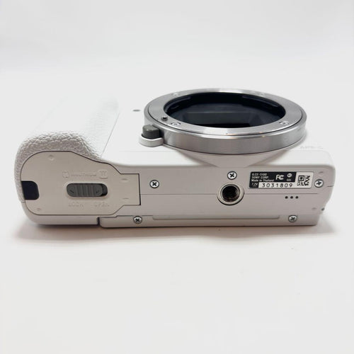 Sony Mirrorless Interchangeable Lens Cameras 5100 Ilce-5100
