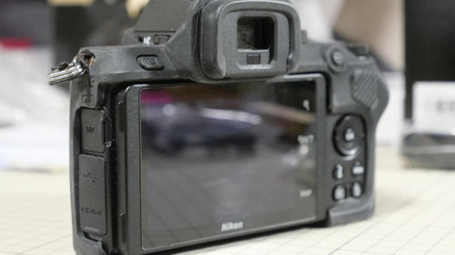 Nikon Mirrorless Interchangeable Lips Nikonz50 Dx Swm Vr Ed If 18-200Mm