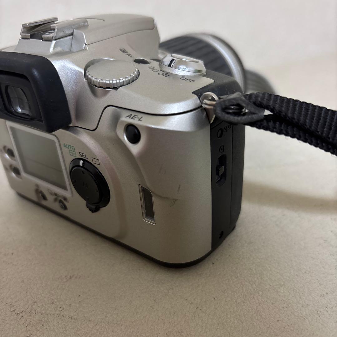 Pentax Slr Camera (Film) Ist