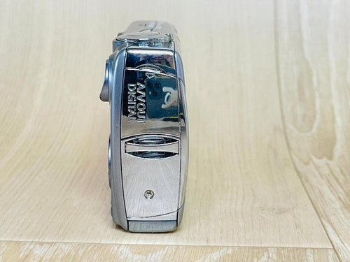 Canon Compact Digital Camera Ixy 900Is