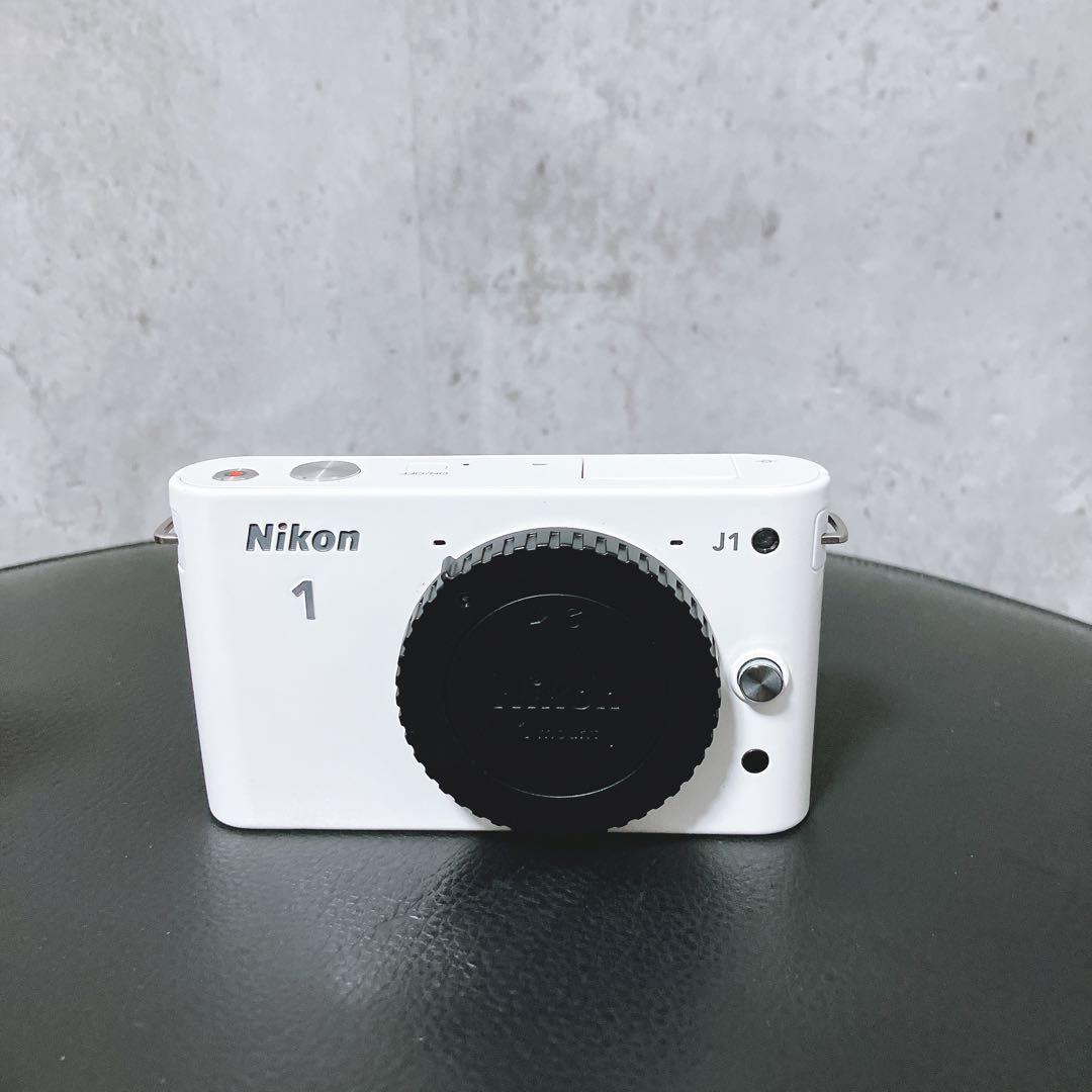 Nikon Mirrorless Interchangeable Lips 1 J1